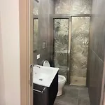 Rosso Taormina بيت ضيافة 3*