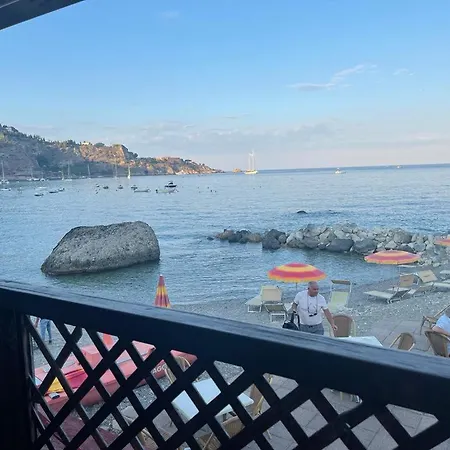 Rosso Taormina Penzion *